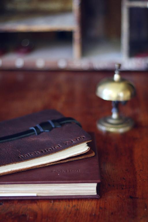 Balch Hotel Dufur エクステリア 写真