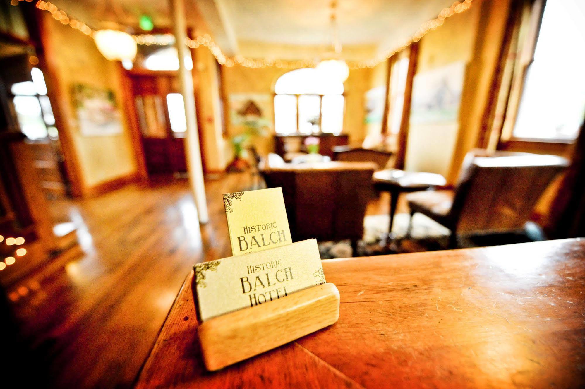Balch Hotel Dufur エクステリア 写真